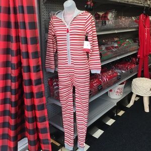 NWT - Burt’s Bees Baby Stripe Christmas Jumpbee PJ